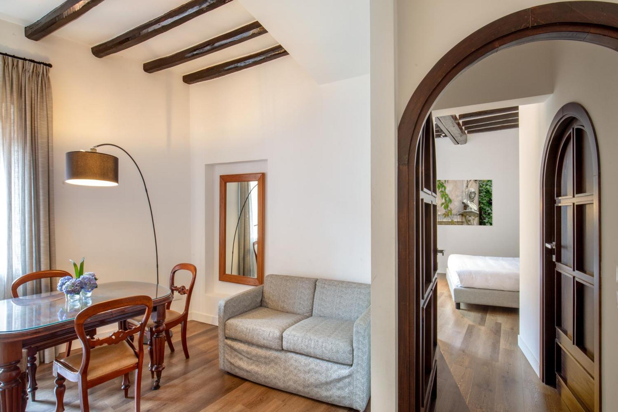 Boutique Hotel Campo De' Fiori Rome Bagian luar foto