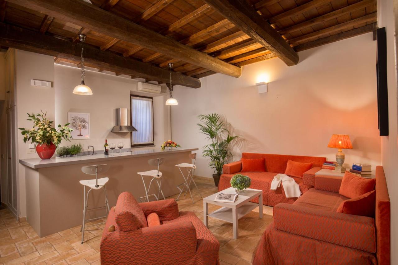 Boutique Hotel Campo De' Fiori Rome Bagian luar foto