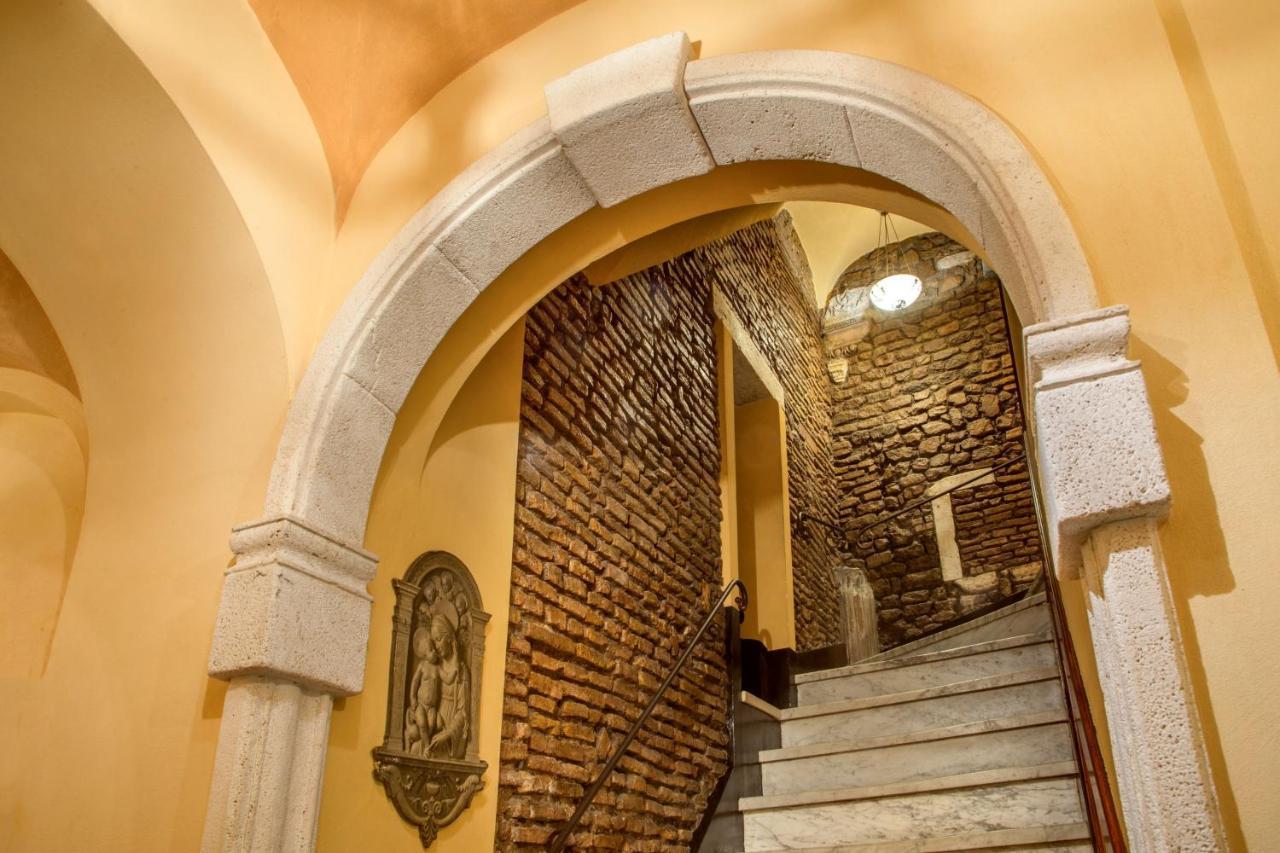 Boutique Hotel Campo De' Fiori Rome Bagian luar foto