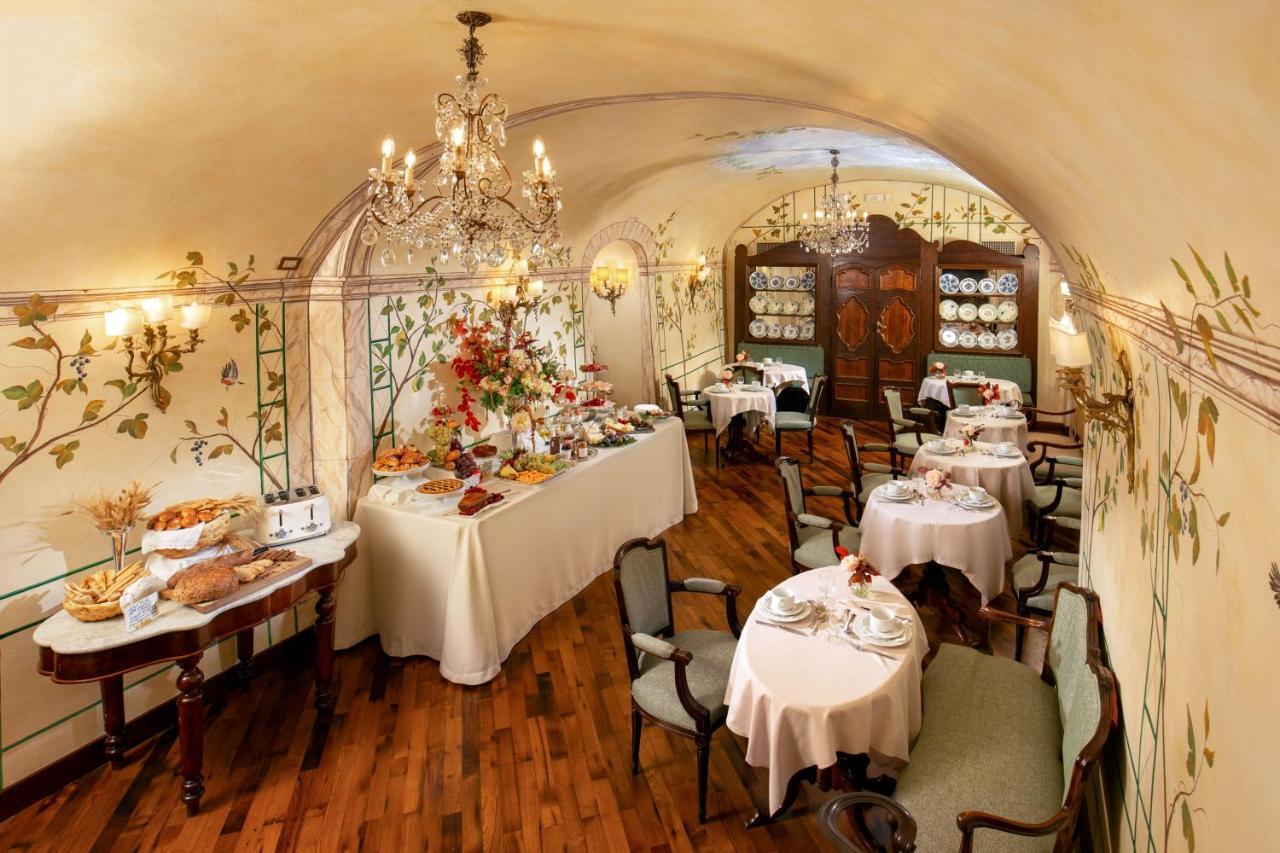 Boutique Hotel Campo De' Fiori Rome Bagian luar foto