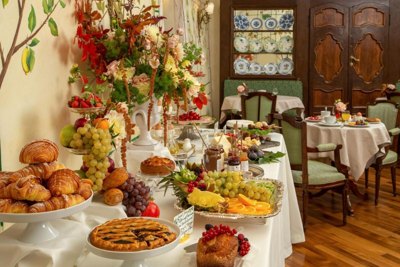 Boutique Hotel Campo De' Fiori Rome Bagian luar foto